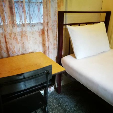 Grocer'S Inn Backpackers Guesthouse Kuala Lumpur Exterior foto