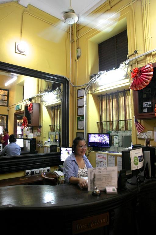 Grocer'S Inn Backpackers Guesthouse Kuala Lumpur Exterior foto