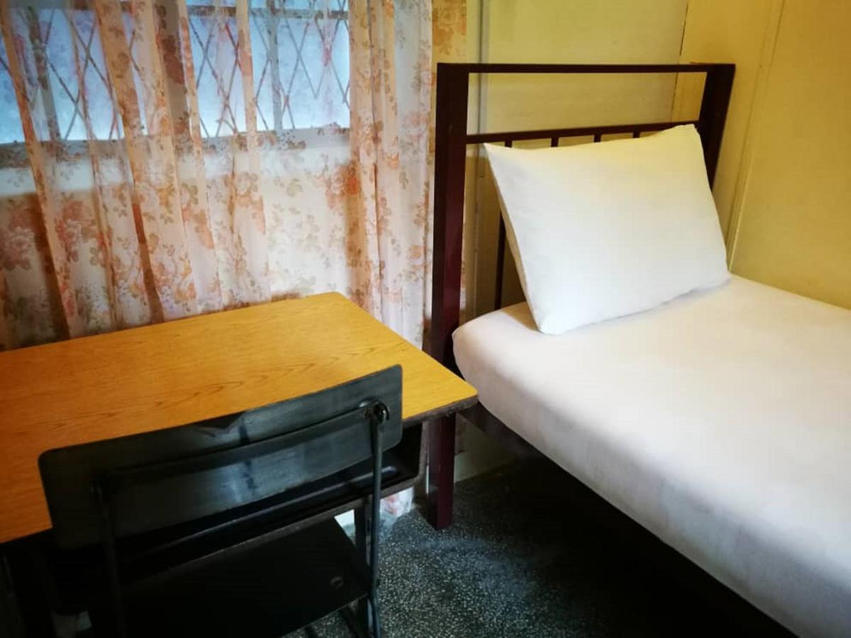 Grocer'S Inn Backpackers Guesthouse Kuala Lumpur Exterior foto